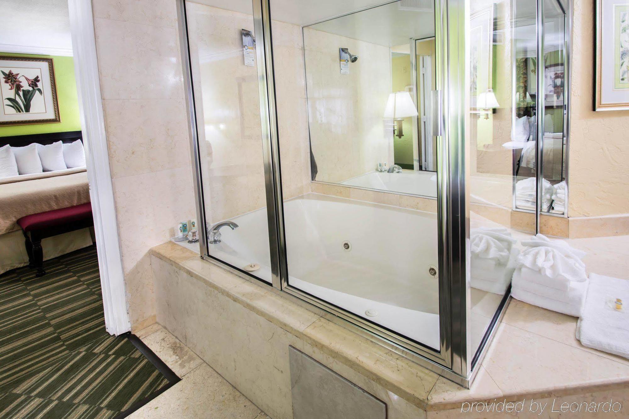 Quality Inn Ormond Beach Oceanfront Екстер'єр фото